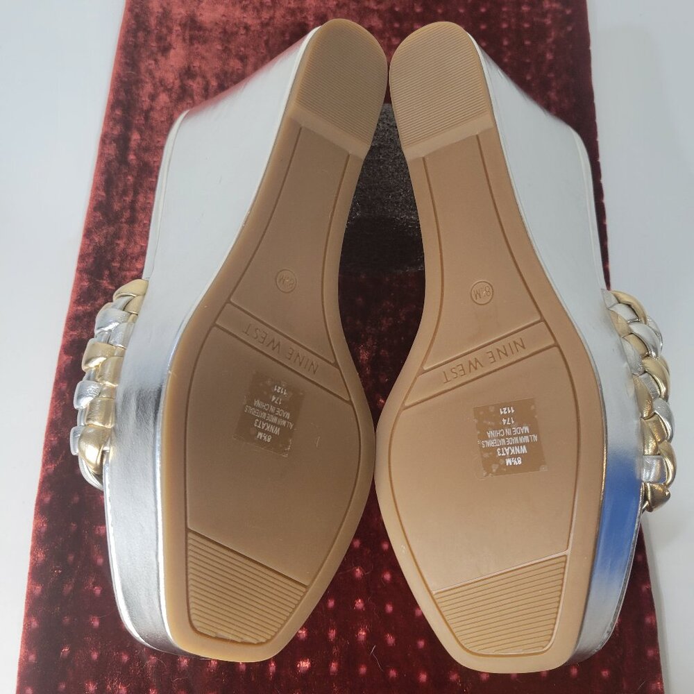 Nine West Metallic Silver & Gold Leather Wedge Size 8.5 Sandals NWT - Picture 9 of 10